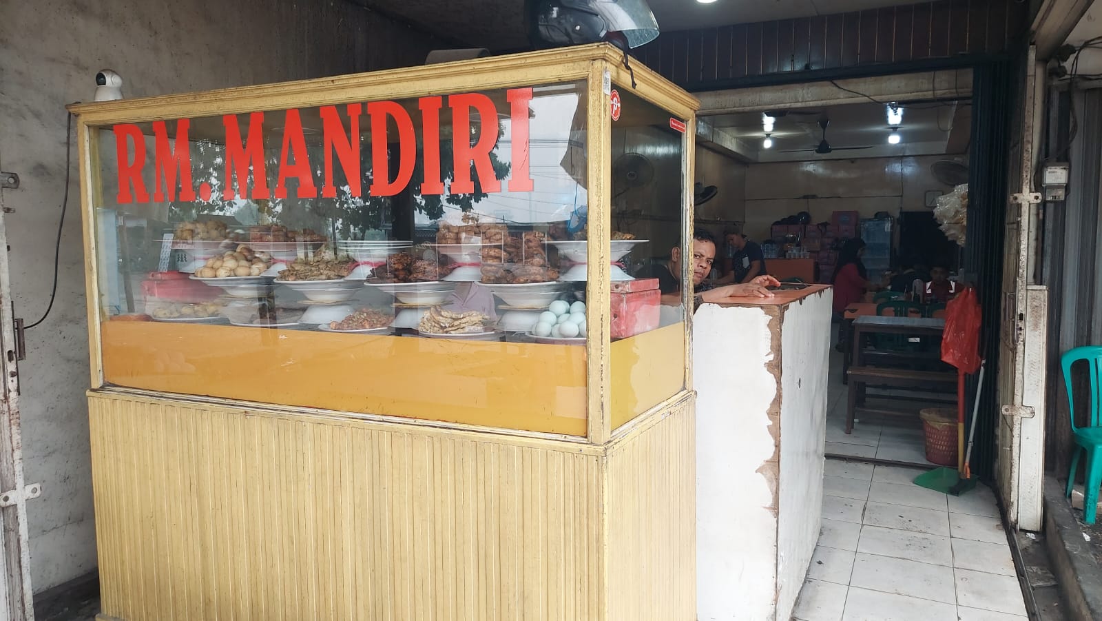 Rumah Makan Mandiri